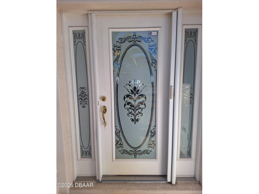 OUTSTANDING &amp; RARE VANACORE CUSTOM HOME-Gorgeous Hibiscus 1 - photo 3