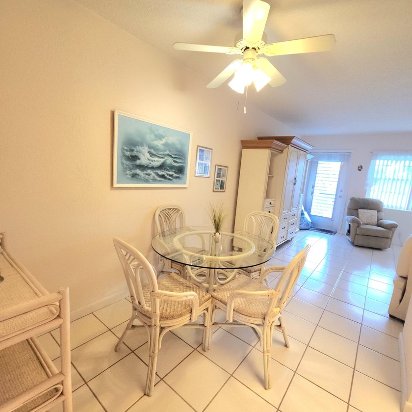 Great value for this sparkling professional cleaned condo. Walk - photo 4