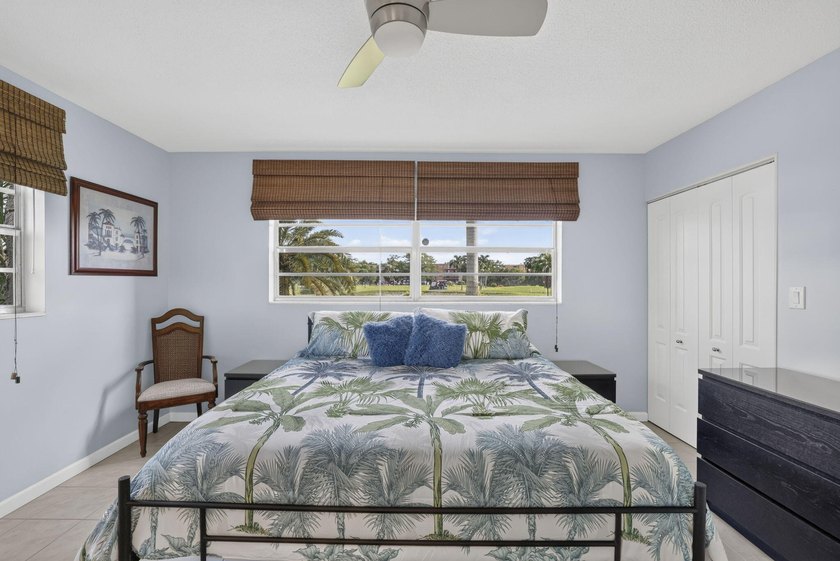 Beautifully updated 2-bedroom, 2-bath first-floor corner unit in - photo 15