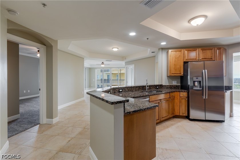Wake up to sweeping views of the Caloosahatchee River and enjoy - photo 3