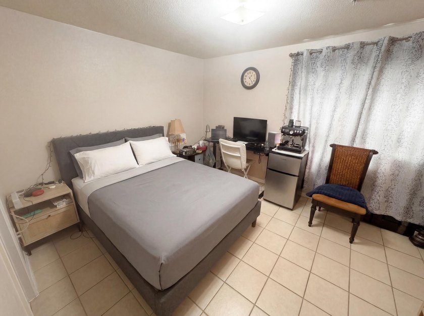 Investor Ready - Indian Lake Condo! This 3-bedroom, 2-bath - photo 13