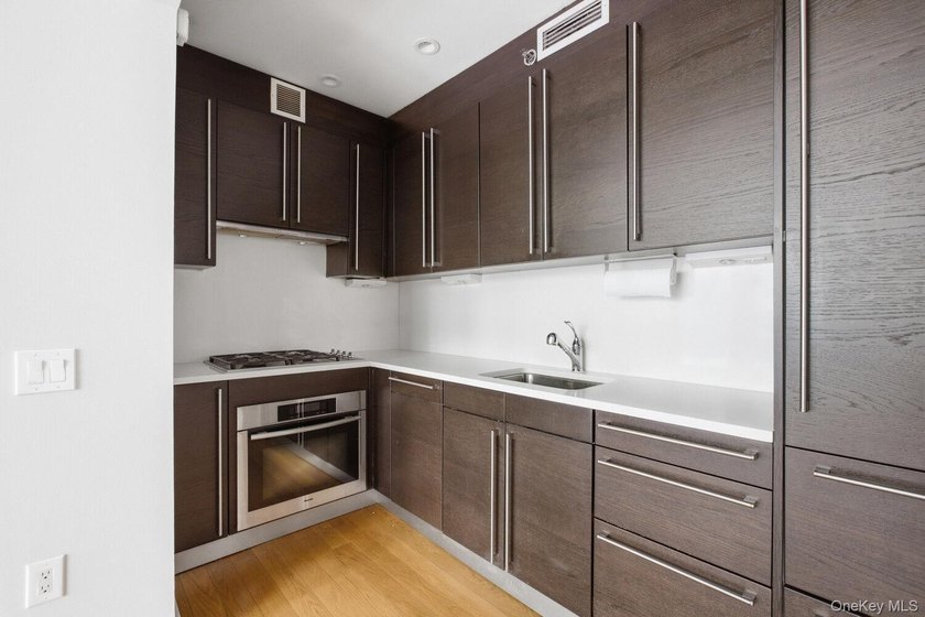 **The Residence:** Rarely does a studio offer such a seamless - photo 8