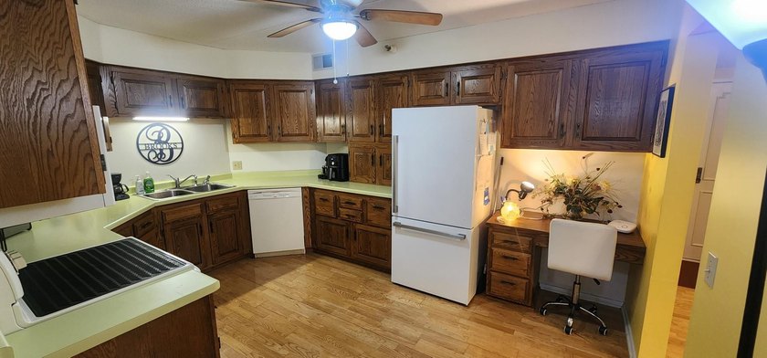 Welcome to Unit #104 at High Point - a beautifully designed - photo 7