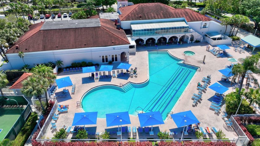 Welcome to resort-style living in the highly sought-after - photo 20