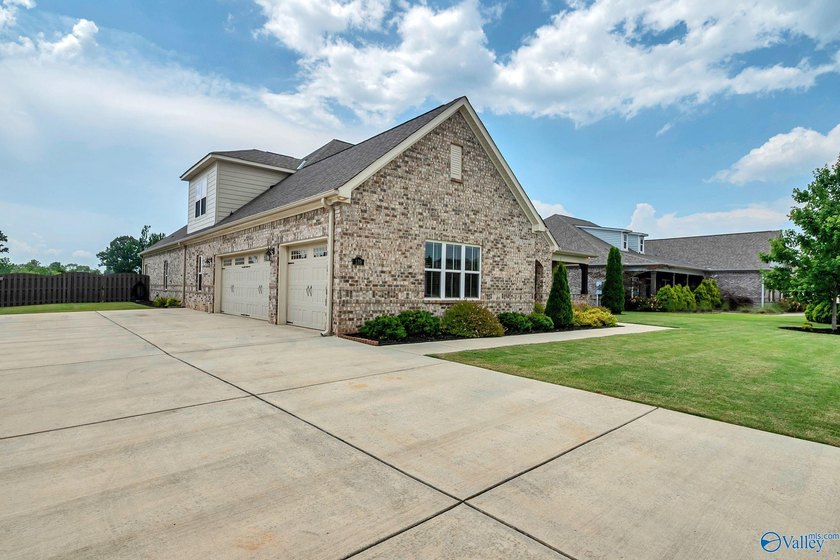 Stunning full brick home with breathtaking water and sunset - photo 7