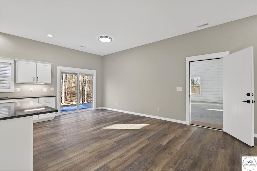 New construction 3-bedroom, 2-bath home situated on 4.66+/- - photo 11