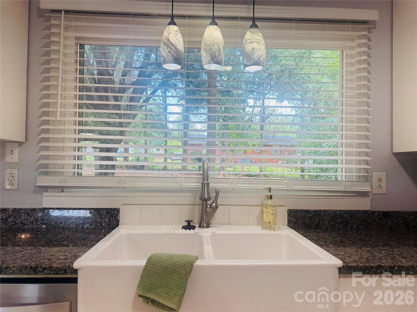 Welcome home to this inviting 3-bedroom, 1-bath residence - photo 12