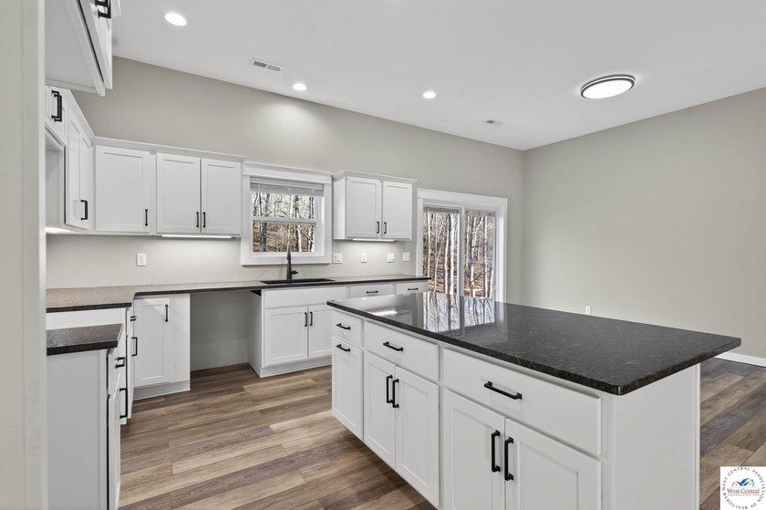New construction 3-bedroom, 2-bath home situated on 4.66+/- - photo 17