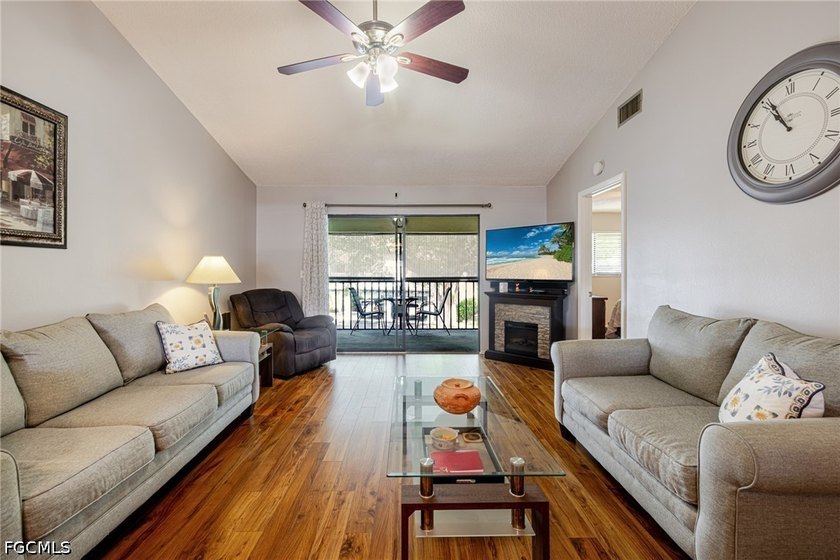 Don't miss this rare opportunity to own the only second-floor - photo 7