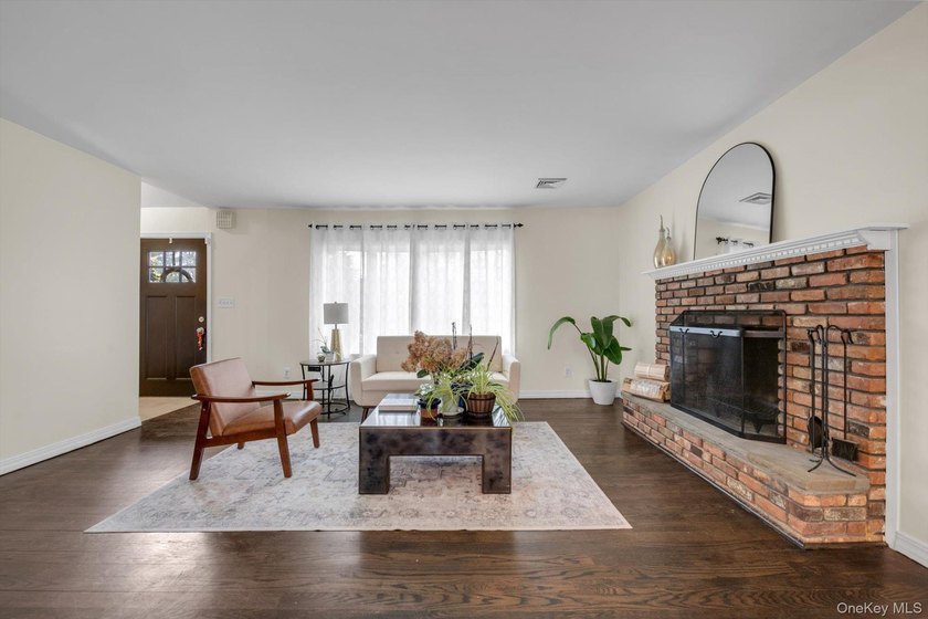 Nestled on a quiet, tree-lined street in a highly desirable - photo 3