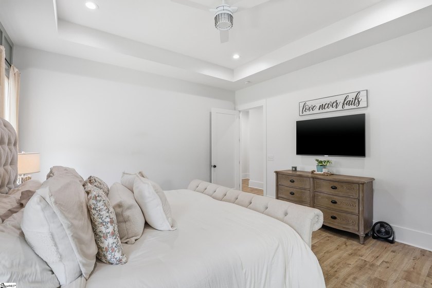 Game days, lake waves, and luxury living, welcome to 1006 - photo 13