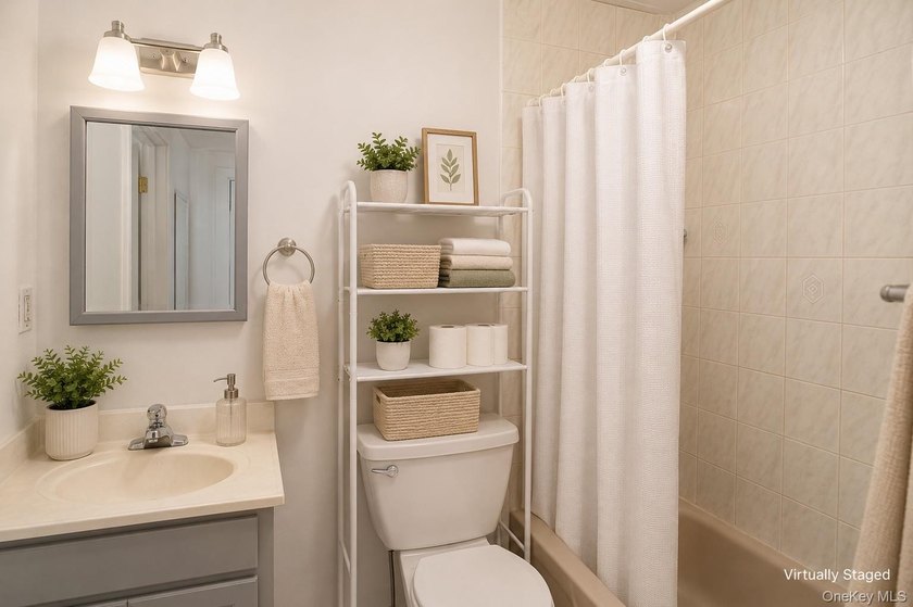 Welcome to this well-maintained Hi-Ranch home located on a quiet - photo 10