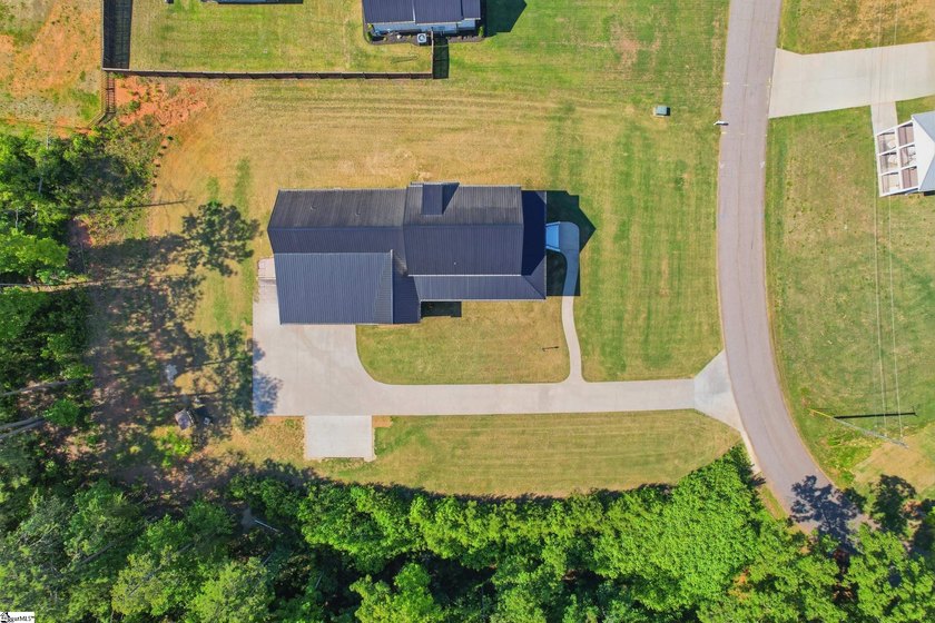 Game days, lake waves, and luxury living, welcome to 1006 - photo 33