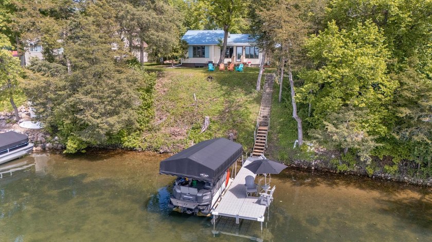 Live, work, play. Do it all here from your new home on Bass Lake - photo 23
