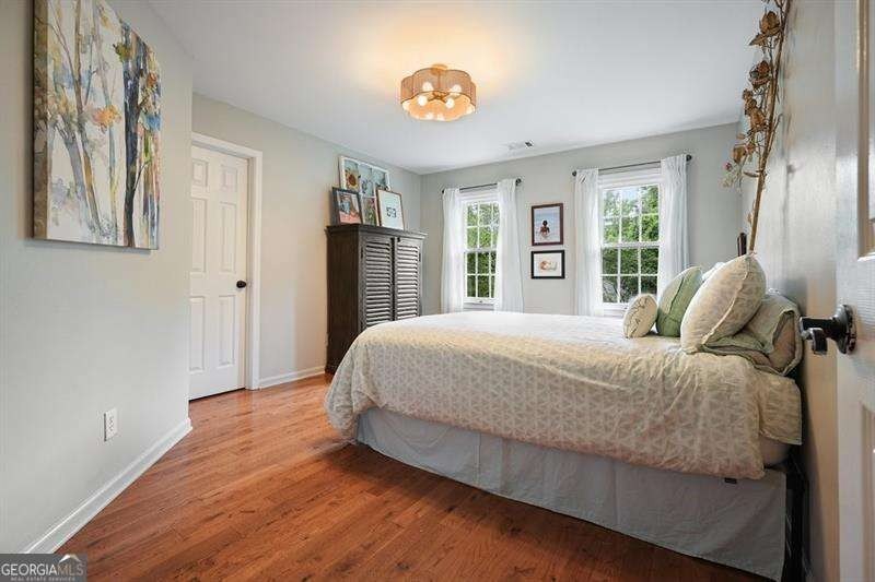 Welcome to 1011 Fairway Valley Drive - a true Southern dream in - photo 28