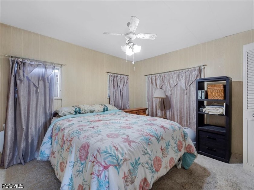 PUT THIS HOME AT THE TOP OF YOUR VIEWING LIST! MOTIVATED - photo 34