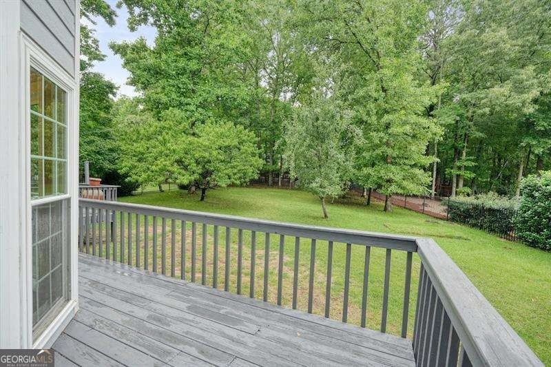 Welcome to 1011 Fairway Valley Drive - a true Southern dream in - photo 44