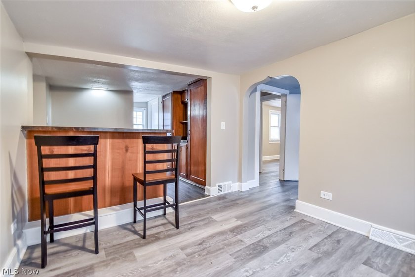 Investor-Friendly Single-Family Ranch - This well-maintained - photo 14