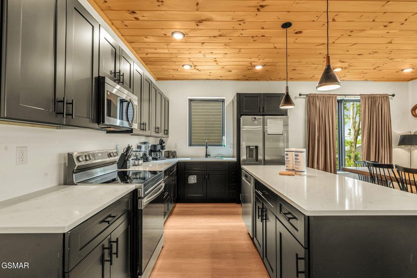 Welcome to The Lodges at Reedmont -- a premier short-term rental - photo 18