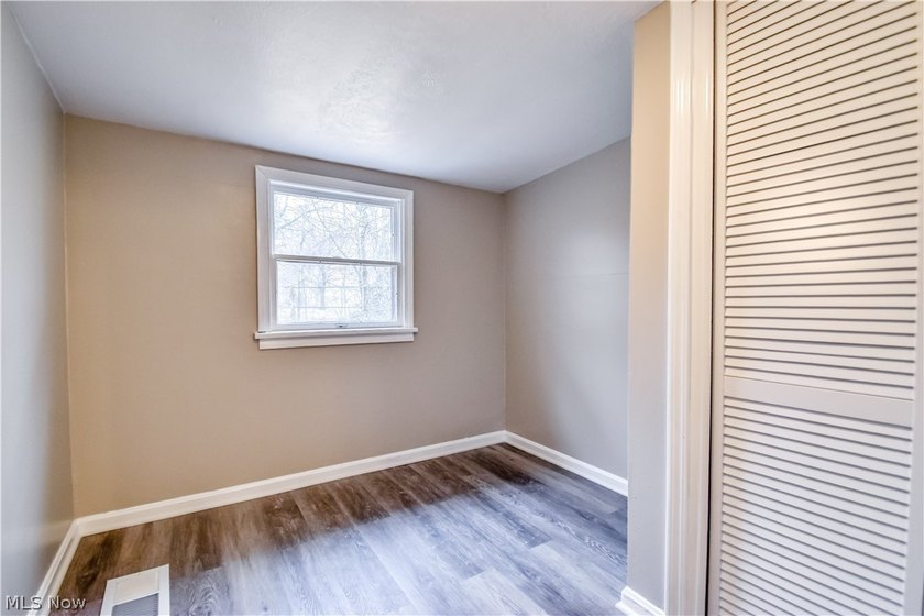 Investor-Friendly Single-Family Ranch - This well-maintained - photo 22