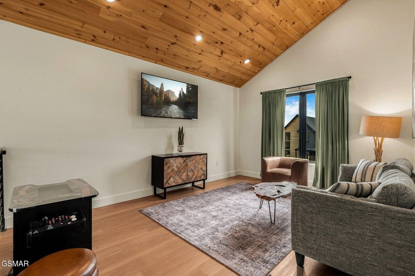 Welcome to The Lodges at Reedmont -- a premier short-term rental - photo 35