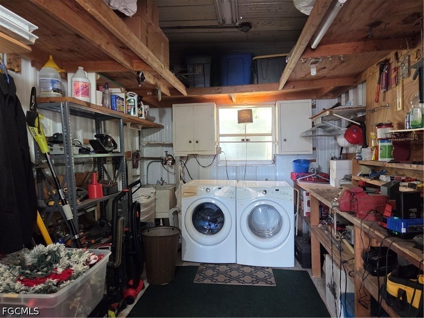 INVESTOR OPPORTUNITY--A DIAMOND IN THE ROUGH -- PRICED RIGHT, &amp; - photo 5