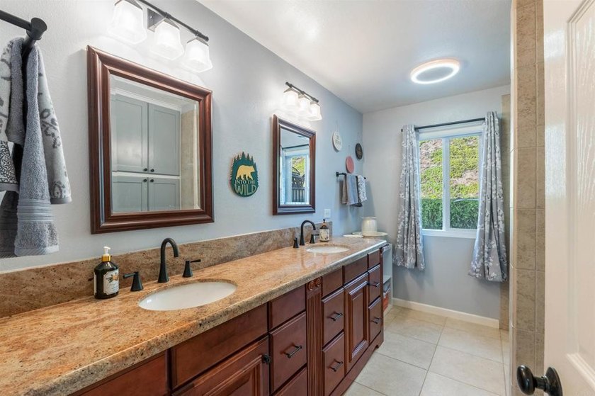 3434 Los Sicomoros Ln - photo 33