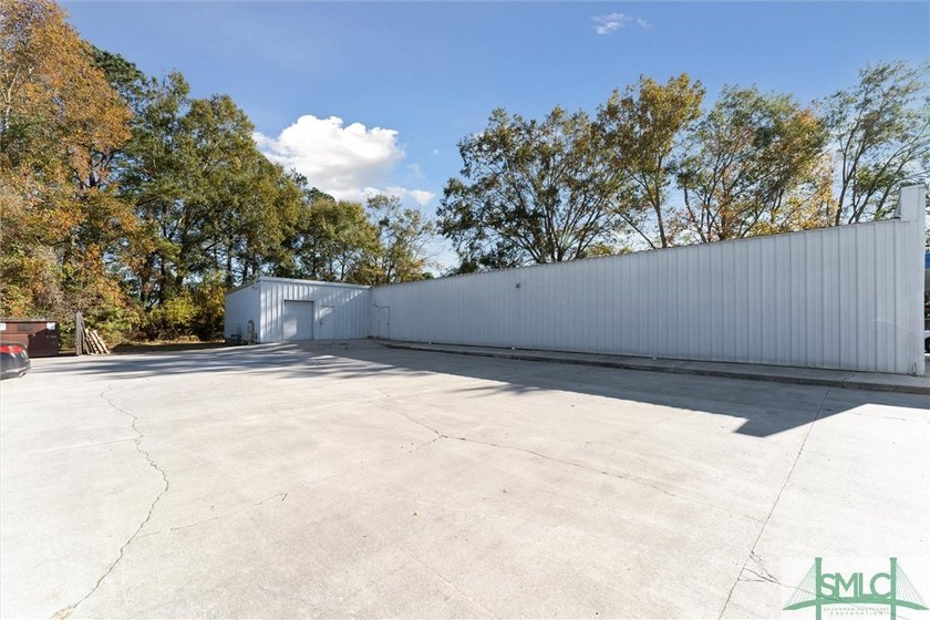Location, Location, Location. Prime commercial site on Dean - photo 8