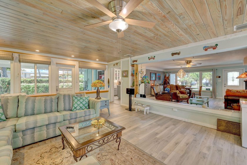 Beautiful upgraded pool home on South Hutchinson Island in - photo 11