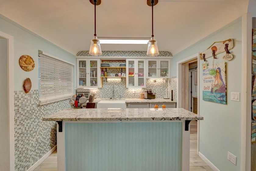 Beautiful upgraded pool home on South Hutchinson Island in - photo 12