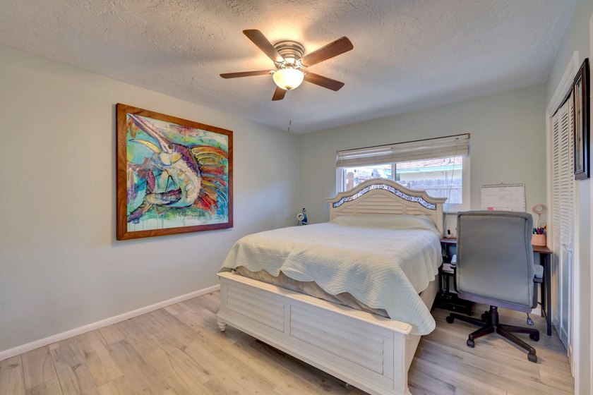 Beautiful upgraded pool home on South Hutchinson Island in - photo 39