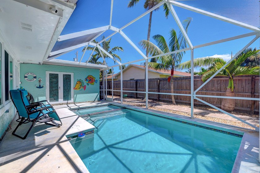 Beautiful upgraded pool home on South Hutchinson Island in - photo 48