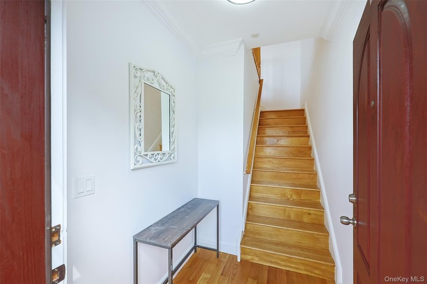 This stunning condo apartment features a formal layout with 3 - photo 3