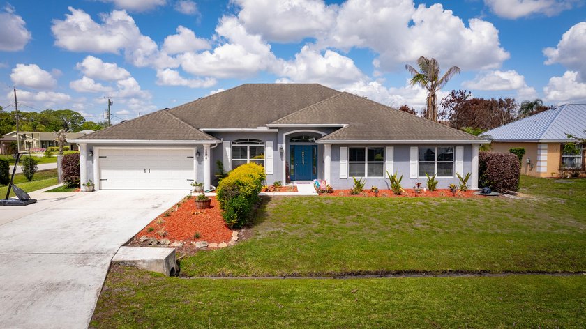 DO NOT MISS this opportunity!! NO HOA corner lot home featuring - photo 2
