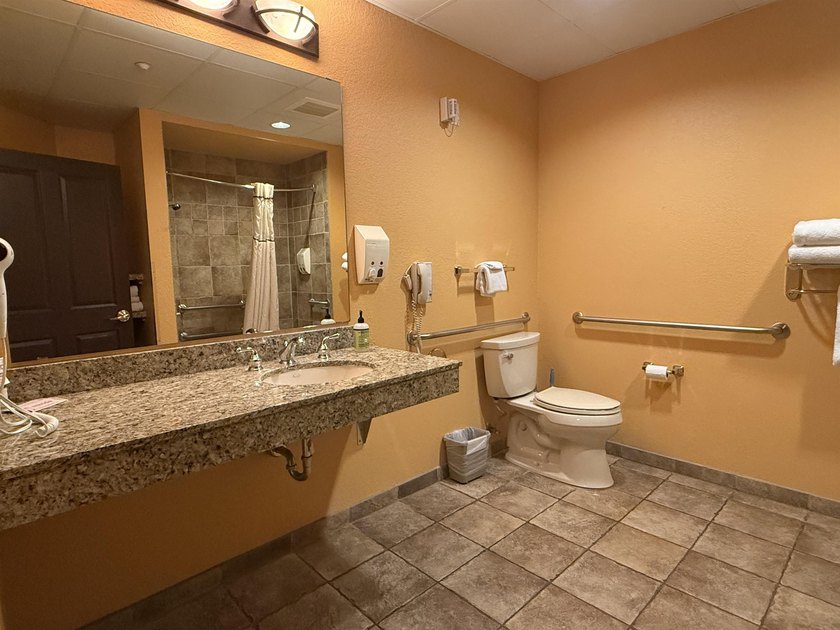 Enjoy prime first-floor living with this condo perfectly - photo 16