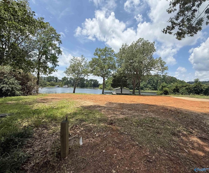 Waterfront opportunity on Lake Guntersville, located just off - photo 4