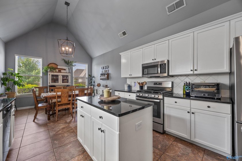 Nestled in Huntsville's resort-style Lake Forest community, this - photo 8