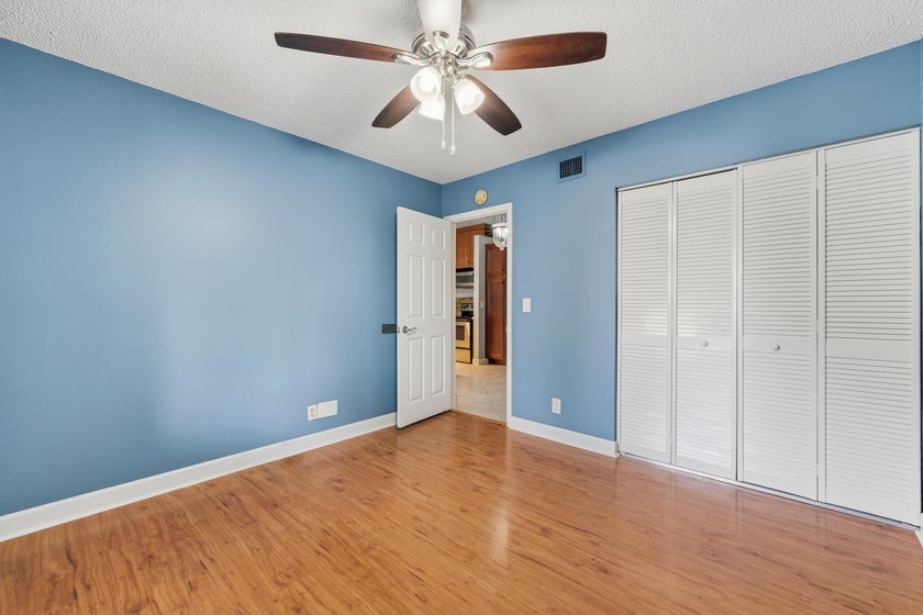 Beautifully updated 2BR/2BA condo located in the desirable - photo 15