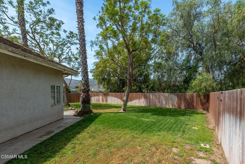 Sensational opportunity! Ideally located at the end of a quiet - photo 26