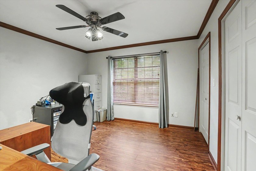 Private 2 acre retreat with above ground pool and outdoor living - photo 31