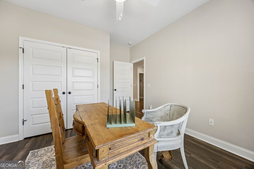 Step into this beautifully designed 4-bedroom, 2-bath home that - photo 9
