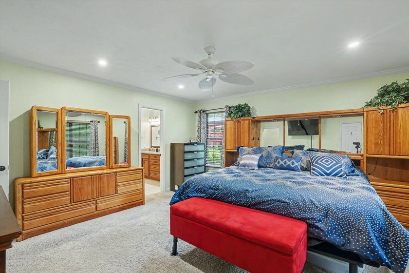 Private 2 acre retreat with above ground pool and outdoor living - photo 42