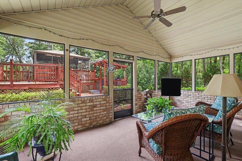 Private 2 acre retreat with above ground pool and outdoor living - photo 50