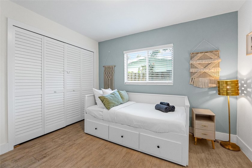 With no HOA, a turnkey living experience, and thoughtfully - photo 20