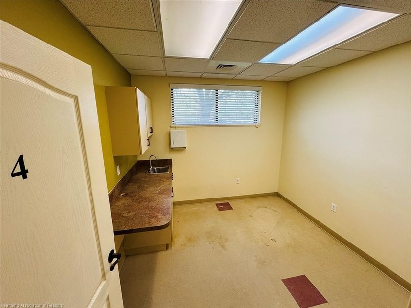 AdventHealth Leased Medical Office Building - Sebring, Florida - photo 15