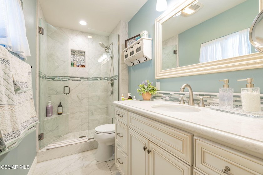 Beautifully remodeled single-story home located in the highly - photo 25