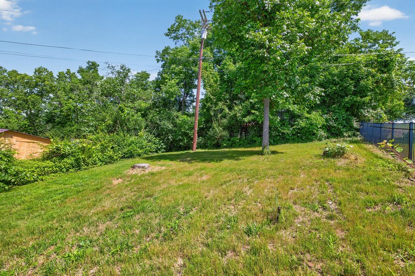 Charming cottage in the Herrington lake area with deeded - photo 28