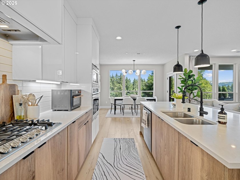 Experience sweeping Mount Hood and Washougal River views from - photo 7