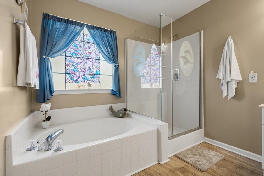 Welcome home to a well maintained three bedroom, two bath home - photo 23