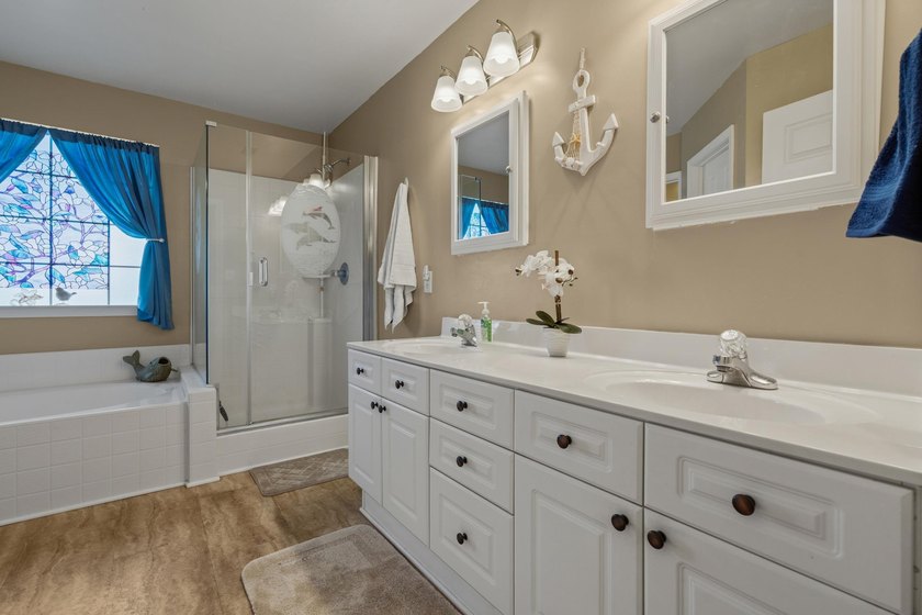 Welcome home to a well maintained three bedroom, two bath home - photo 24
